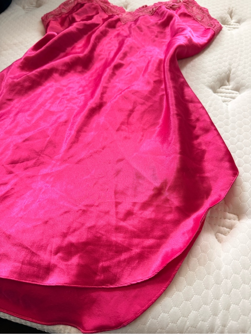 Victoria's Secret Satin Slip Chemise in Hot Pink - Picture 4 of 7